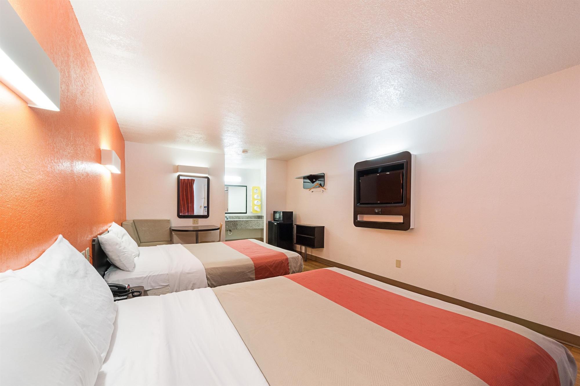 Motel 6-San Antonio, Tx - Fiesta Trails Εξωτερικό φωτογραφία